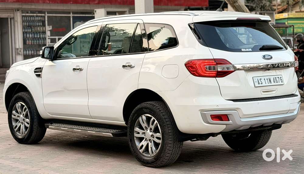 Ford Endeavour Titanium 2.2 4x2, 2017, Diesel