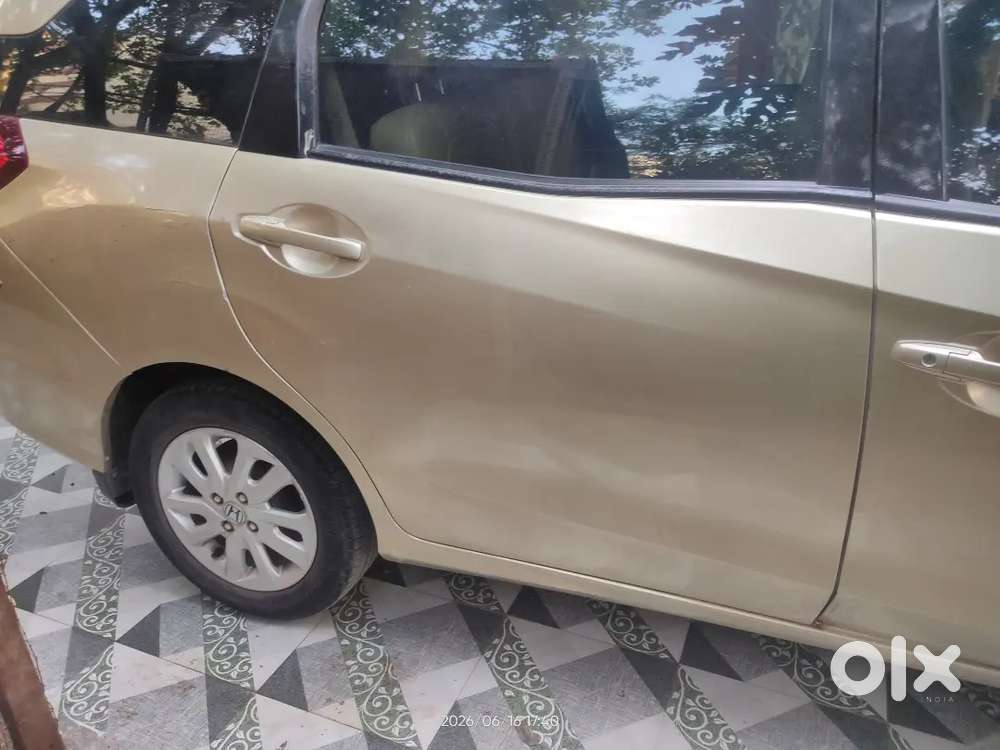 Honda Mobilio 2014 Diesel Well Maintained