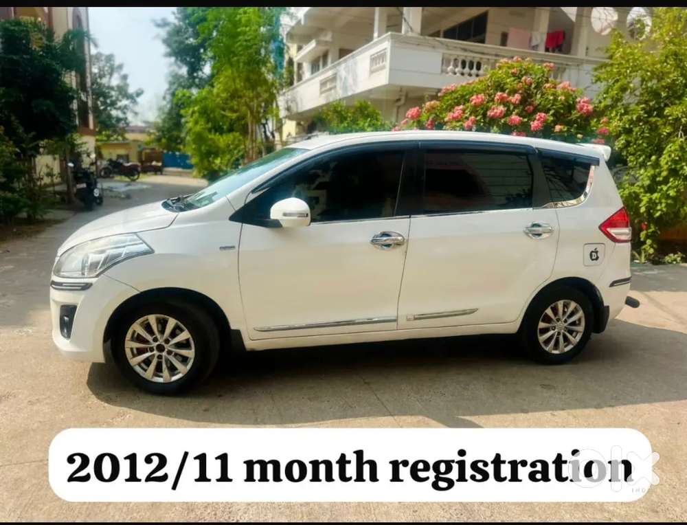 Maruti Suzuki Ertiga Zdi Topend 2012 Diesel Excellent Condition