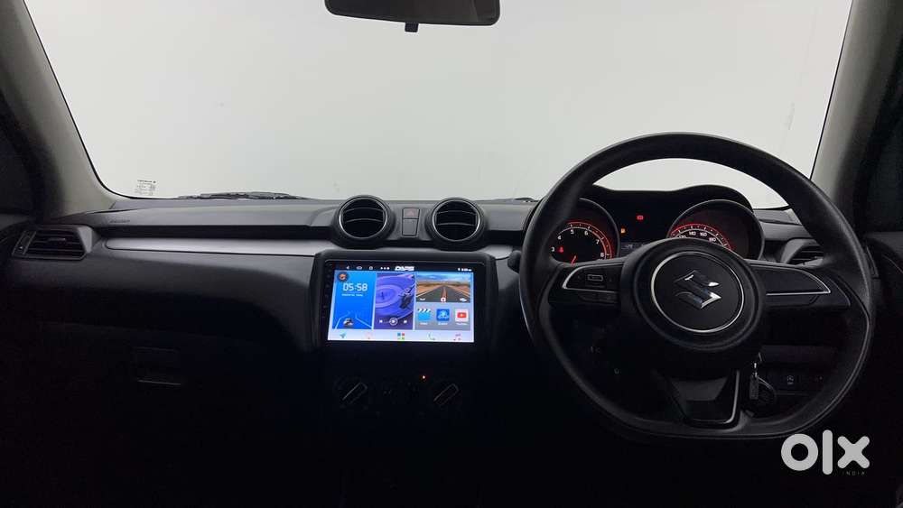 Maruti Suzuki Swift Amt Vvt Vxi, 2022, Petrol