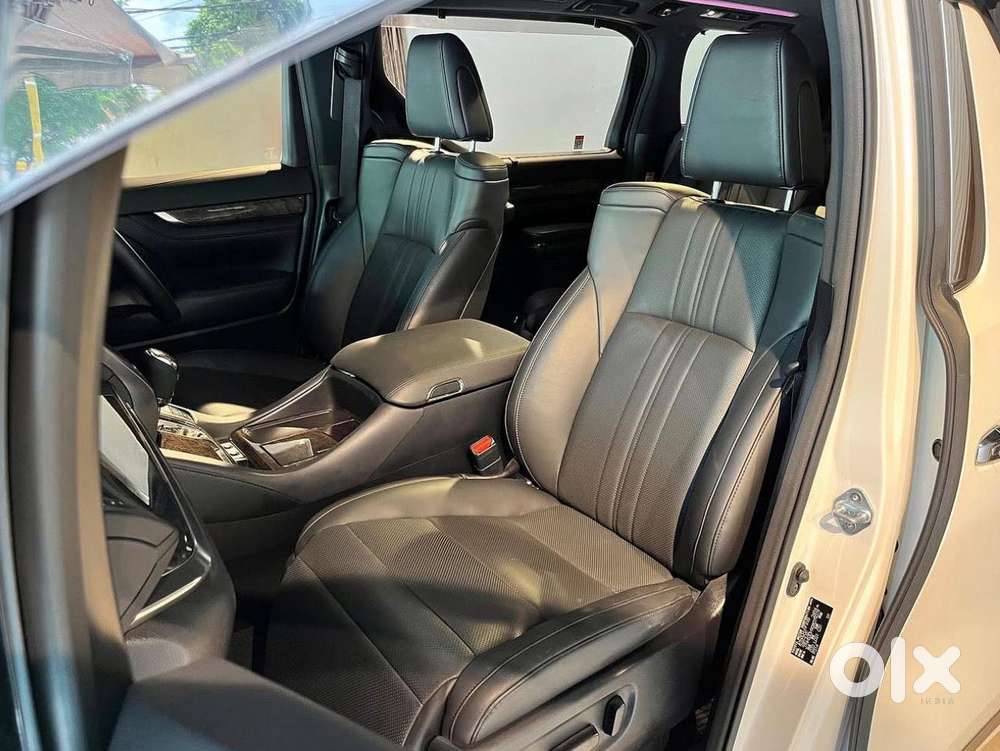 Toyota Vellfire 2.5 Hybrid, 2022, Electric