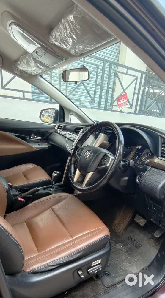 Toyota Innova Crysta 2018 Diesel 135000 Km Driven