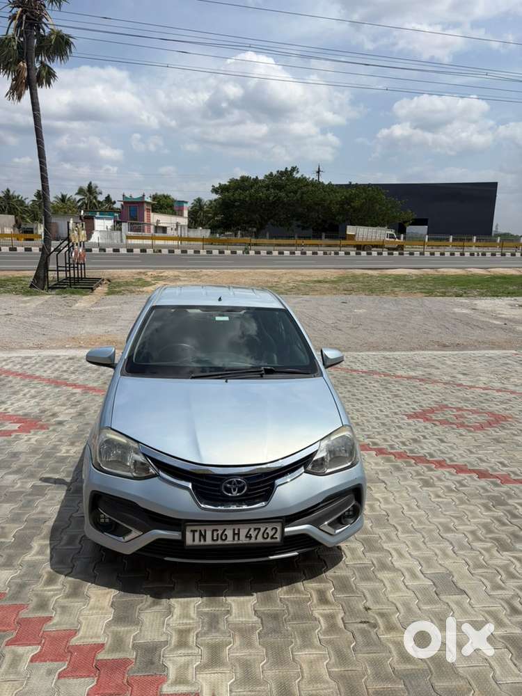 Toyota Etios Liva 2012