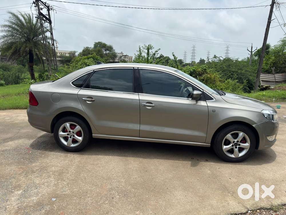 Skoda Rapid Diesel 2013