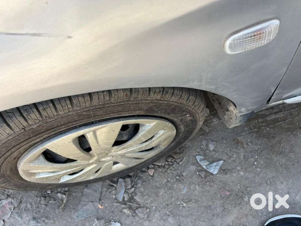 Leady Owner Honda Amaze 2016 Petrol 70000 Km Driven