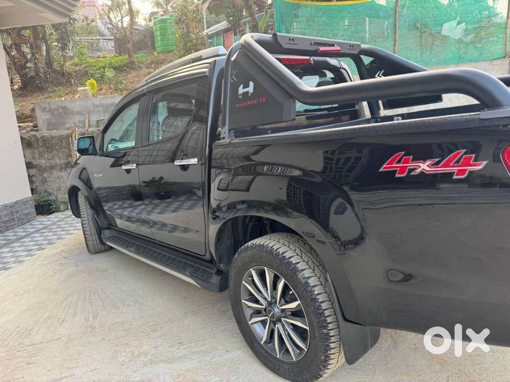 Isuzu V-cross 2023 Diesel Well Maintained