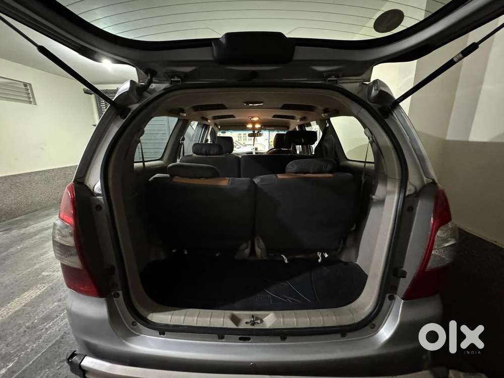 Toyota Innova 2012 Diesel Well Maintained