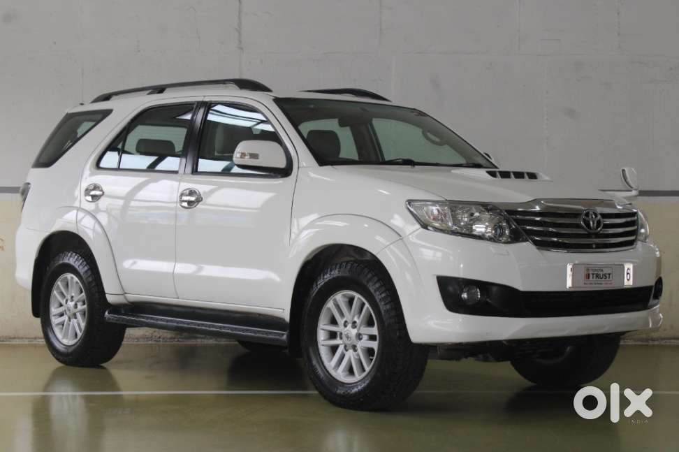 Toyota Fortuner 3.0 4x2 Automatic, 2012, Diesel