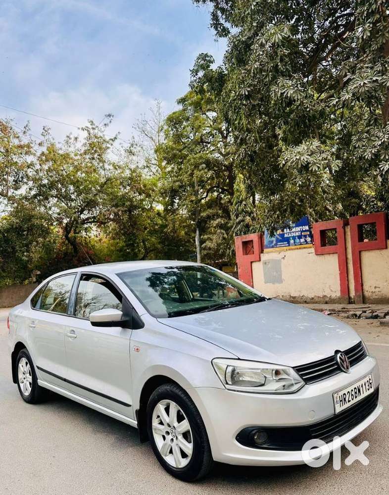 Volkswagen Vento 2010-2013 Petrol Highline, 2011, Petrol