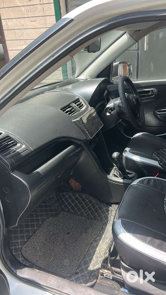 Maruti Suzuki Swift Lxi Optional-o, 2012, Petrol