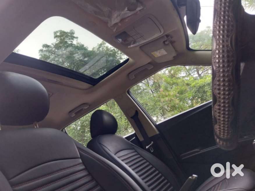 Mahindra Xuv300 W6, 2023, Petrol