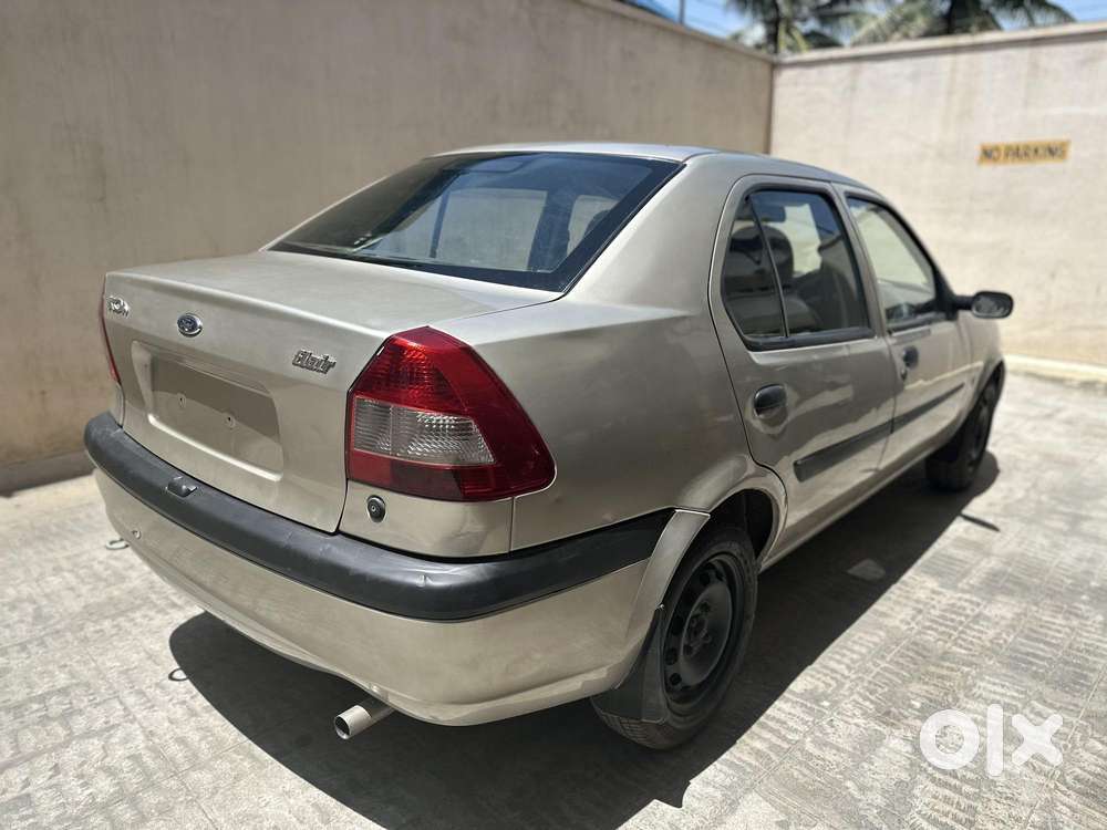 Ford Ikon 1.3l Rocam Flair, 2006, Petrol