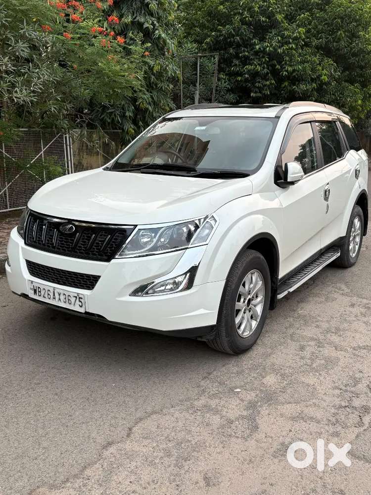 Mahindra Xuv500 W10 2.2 M Hawk Bs-iv Of 2017 Dec Well Maintained Car