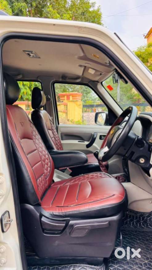Mahindra Scorpio S10, 2017, Diesel