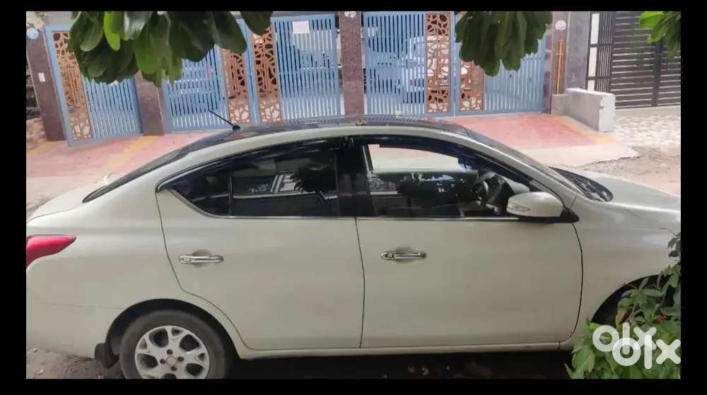 Renault Scala 2016 Diesel 90000 Km Driven