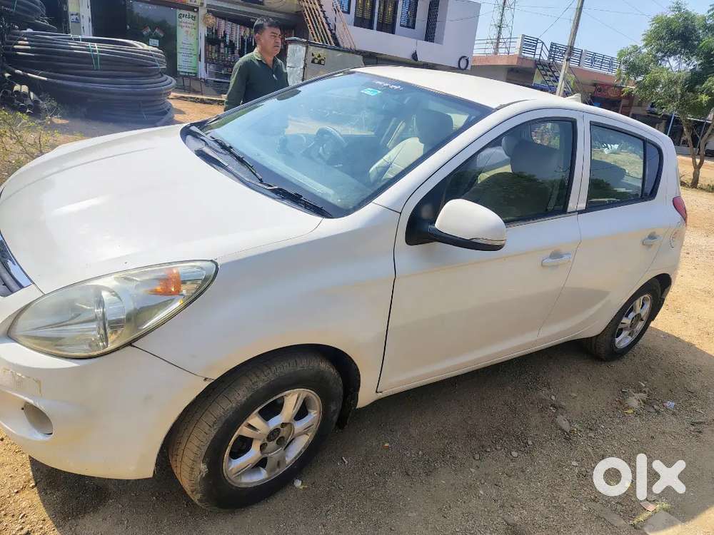 Hyundai New I20 1.0 Turbo Dct 2012