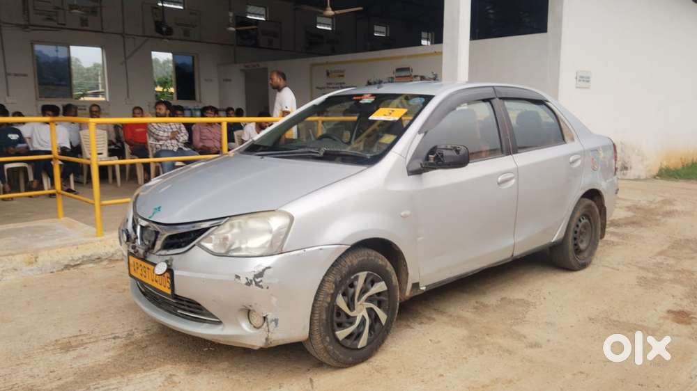 Maruti Suzuki Dzire 1.2 Vxi, 2015, Petrol