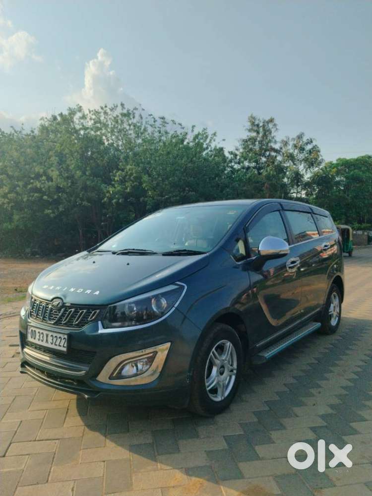Mahindra Marazzo M6, 2019, Diesel