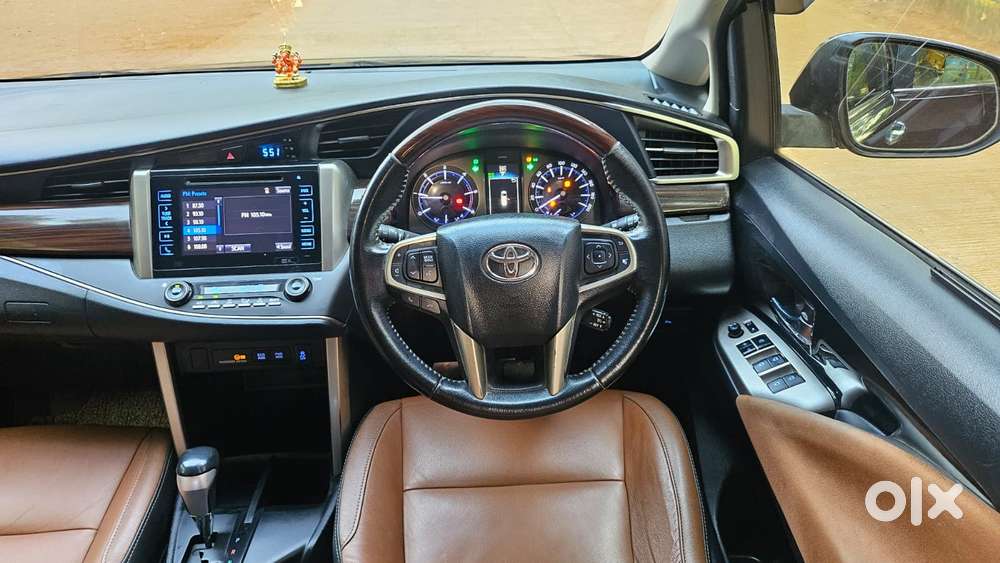 Toyota Innova Crysta 2.8z Automatic, 2018, Diesel