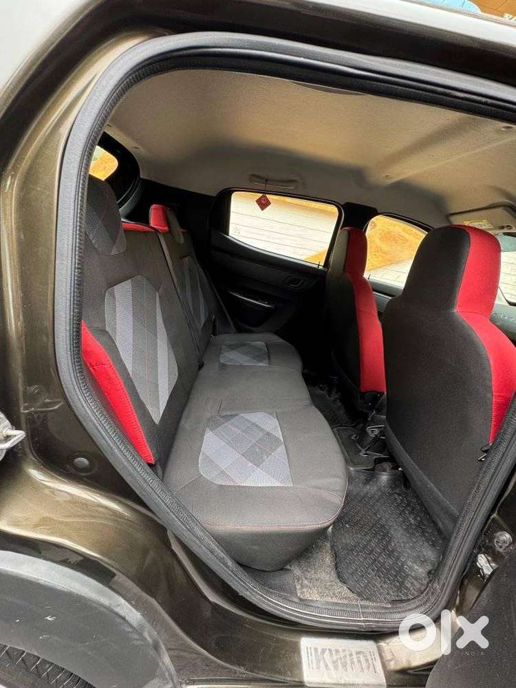 Renault Kwid, 2023, Petrol