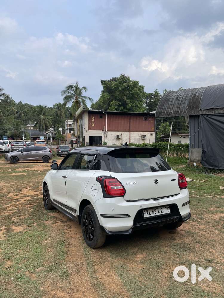 Maruti Suzuki Swift 1.2 Vxi (o), 2023, Petrol