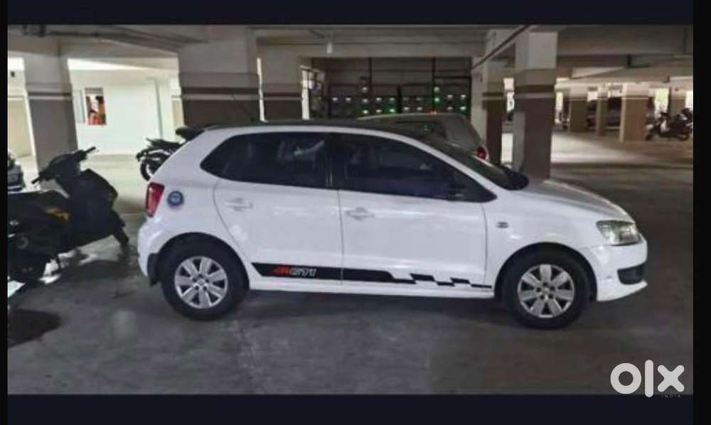 Volkswagen Polo Diesel Manual 2011
