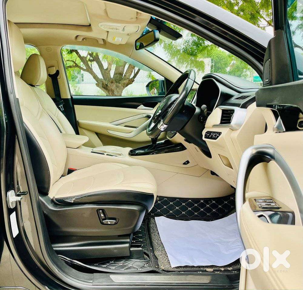 Mg Hector Sharp At, 2022, Petrol