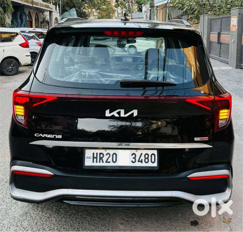 Kia Carens 1.4 Prestige Plus Turbo 7 Str, 2022, Petrol