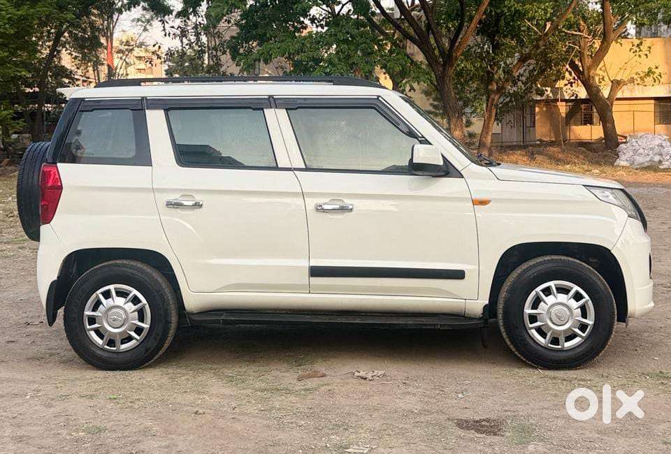 Mahindra Tuv 300