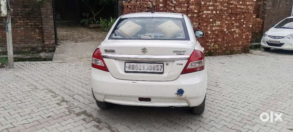 2nd Owner Maruti Swift Dzire 2016 Diesel Manual