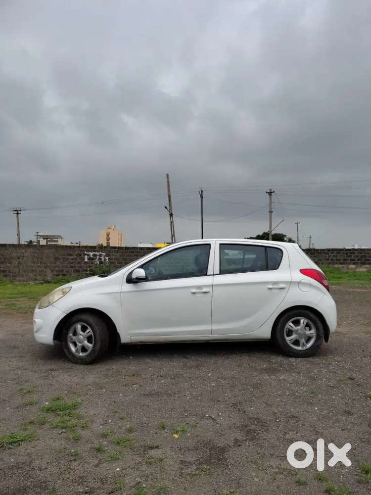 Hyundai I20 Sportz 2011 Km Driven