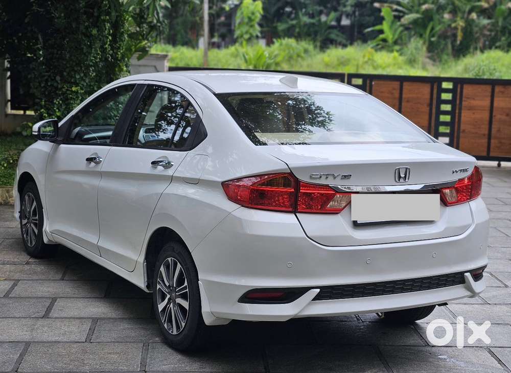 Honda City V Automatic