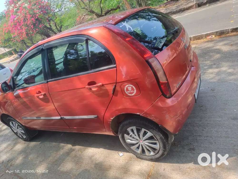 Mh  Tata Indica Vista 2012 Diesel 122000 Km Driven
