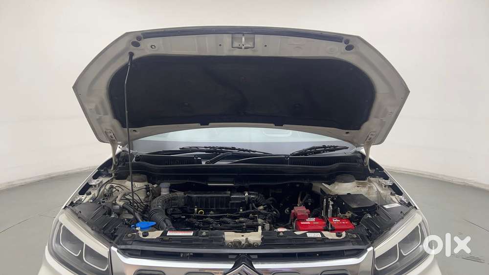 Maruti Suzuki Vitara Brezza 1.5 Zxi At, 2022, Petrol