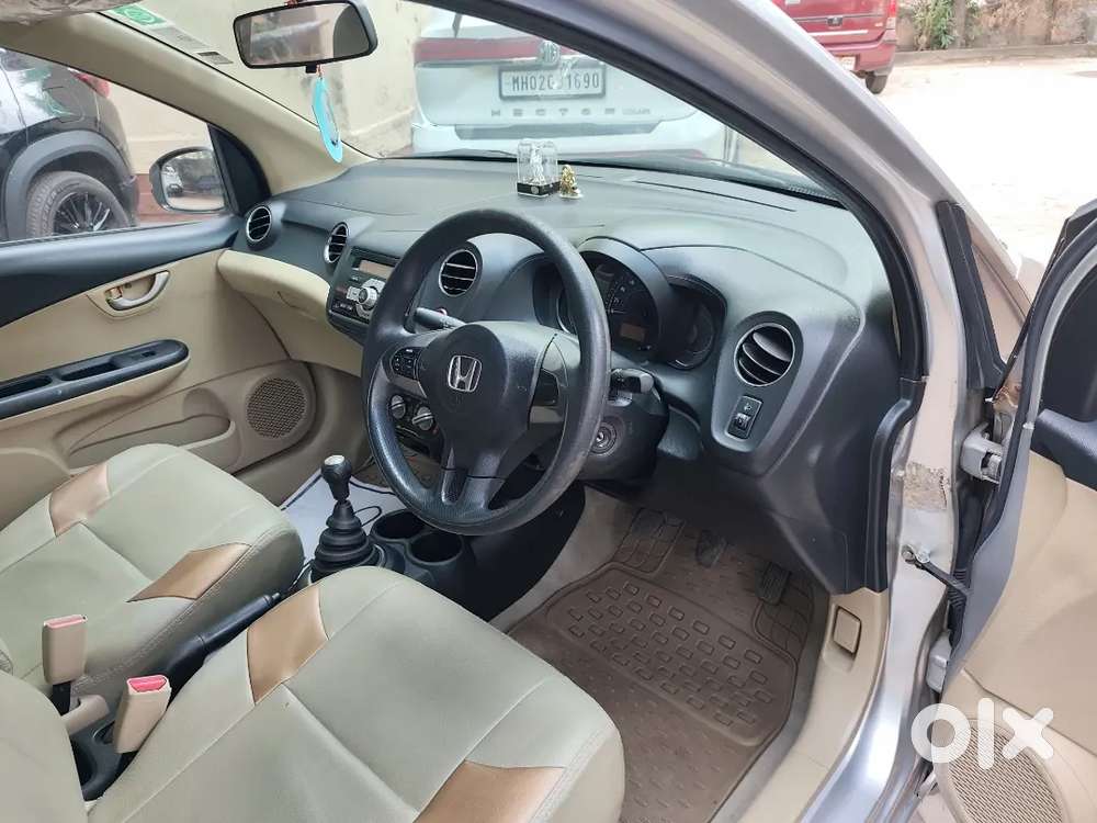 2015 August Honda Amaze Diesel Vxi, Top Model, Single Owner,full Ins