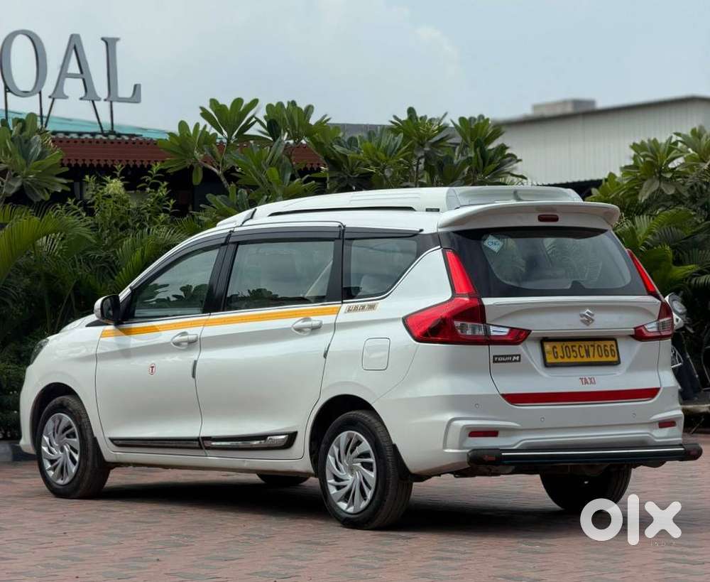 Maruti Suzuki Ertiga 1.5 Tour M, 2024, Cng & Hybrids