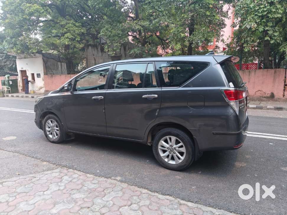 Toyota Innova Crysta 2.7 Vx Mt, 2016, Petrol