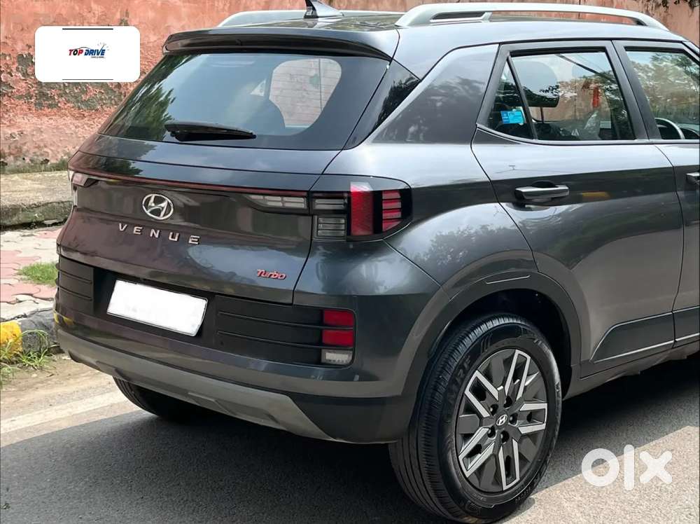 Hyundai Venue 1.0 S (o) Turbo Dct, 2021, Petrol