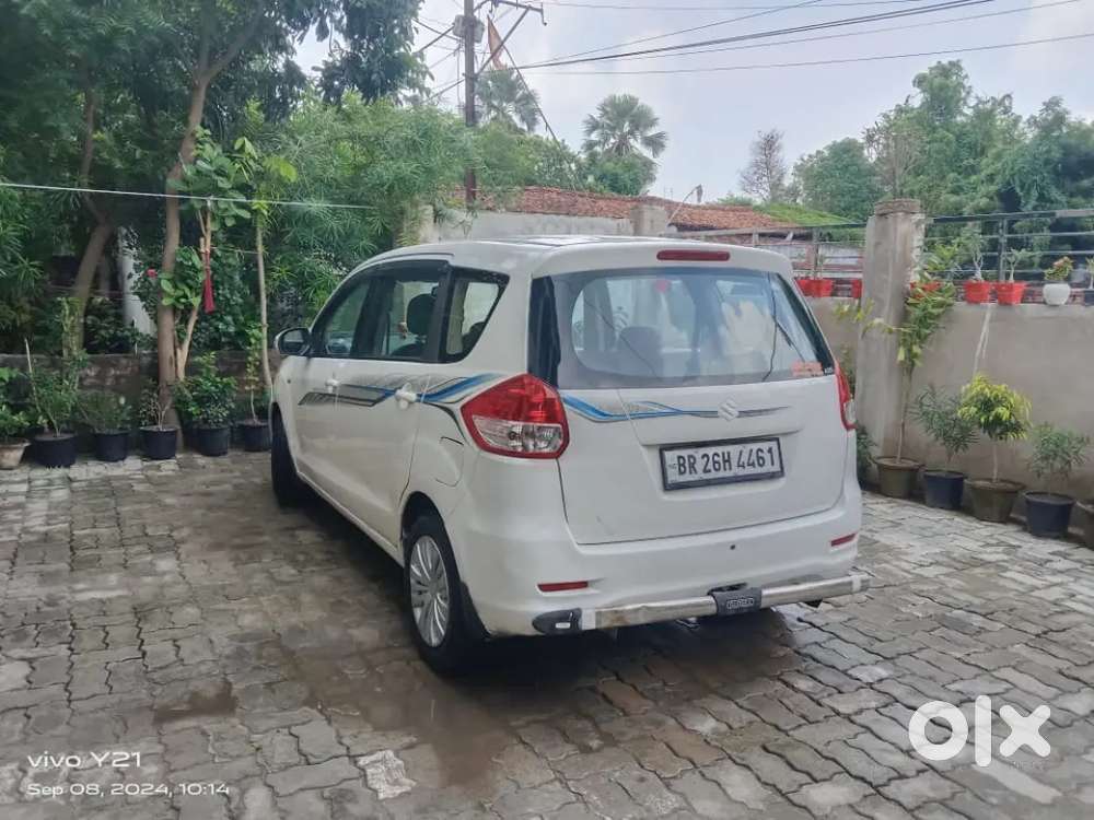 Maruti Suzuki Ertiga 2015 Diesel 97000 Km Driven