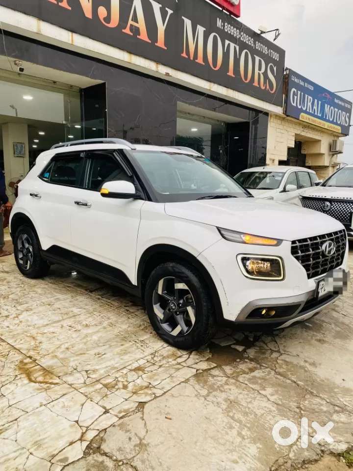 Hyundai Venue 1.0 Sx (o) Turbo Dct, 2021, Petrol