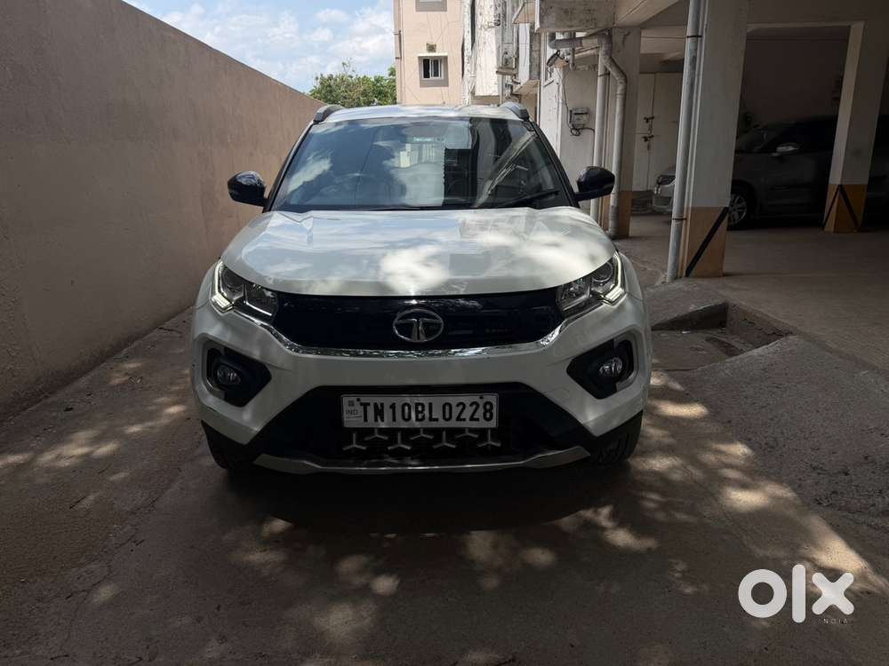 Tata Nexon 2020 Xz+ Petrol Manual  22500 Kms
