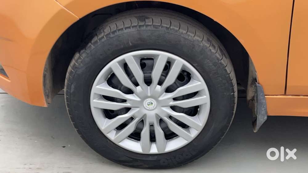 Tata Tiago Xz, 2017, Petrol