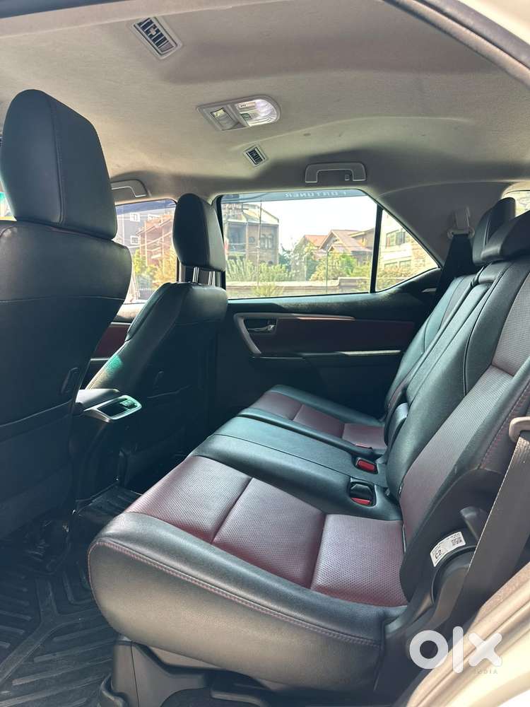 Toyota Fortuner Legender 4x4 At 2.8, 2025, Diesel