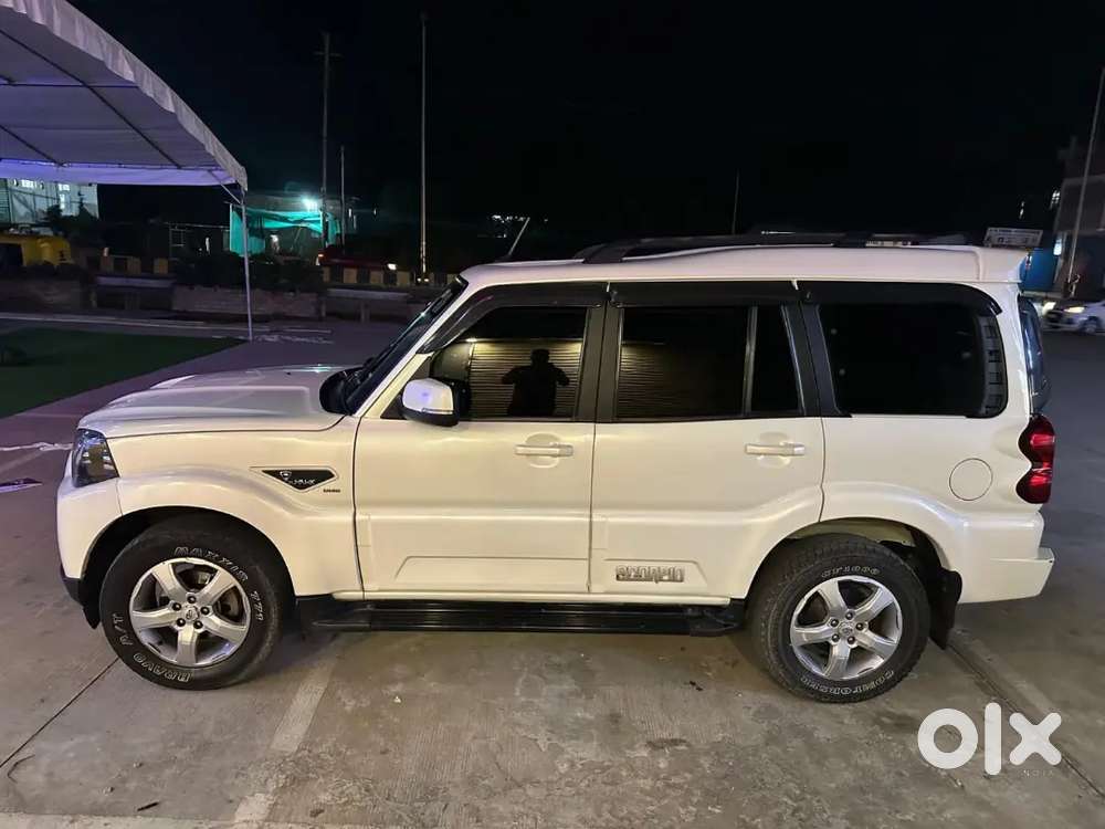 Scorpio S11 November 2020 Modal Showroom Condition 90k Running