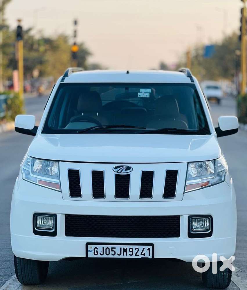 Mahindra Tuv 300 Mhawk100 T8, 2015, Diesel