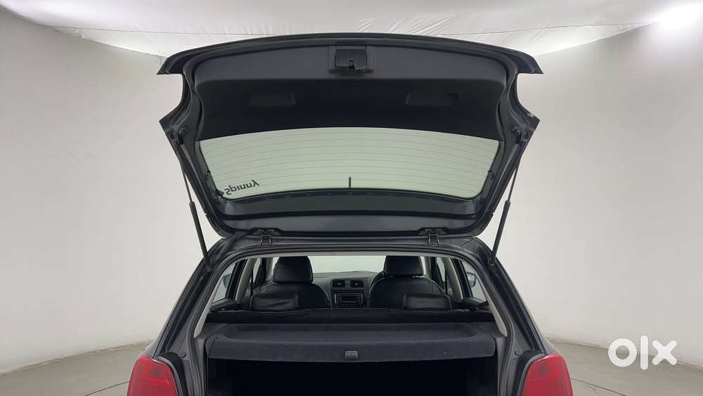 Volkswagen Polo Petrol Comfortline 1.2l, 2015, Petrol