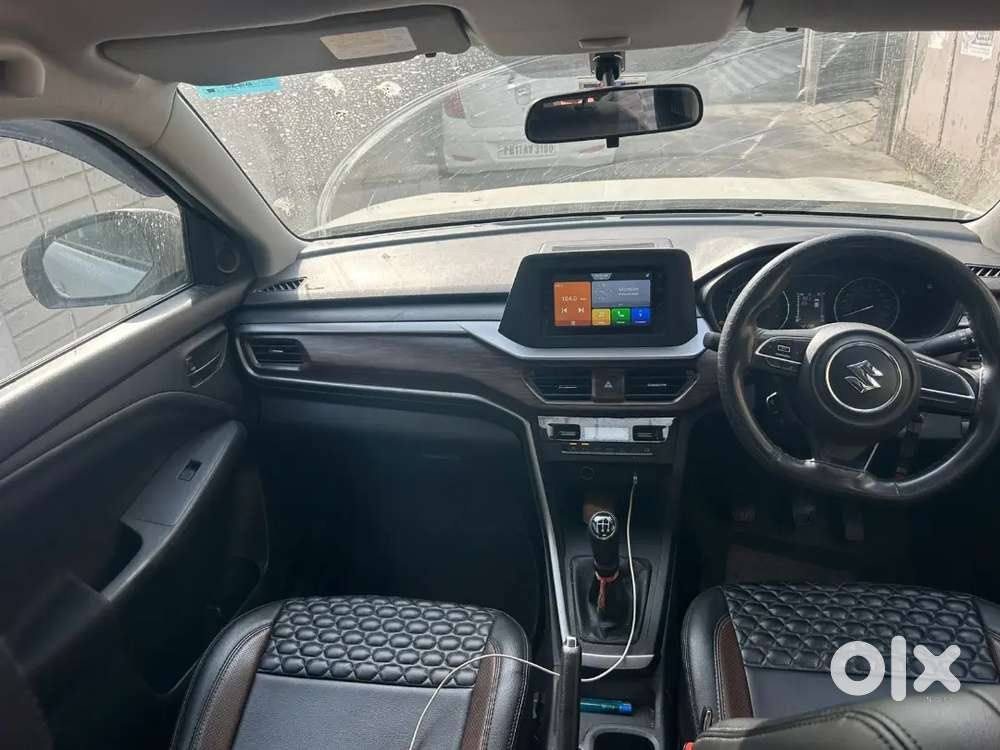 Maruti Suzuki Brezza 2023 Petrol 40000 Km Driven