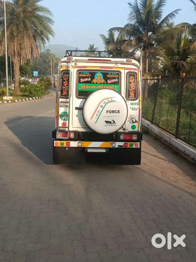 Force Motors Trax Cruiser 2018 Diesel 250000 Km Driven