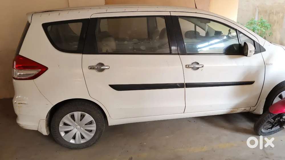 Maruti Suzuki Ertiga 2016 Diesel 128000 Km Driven