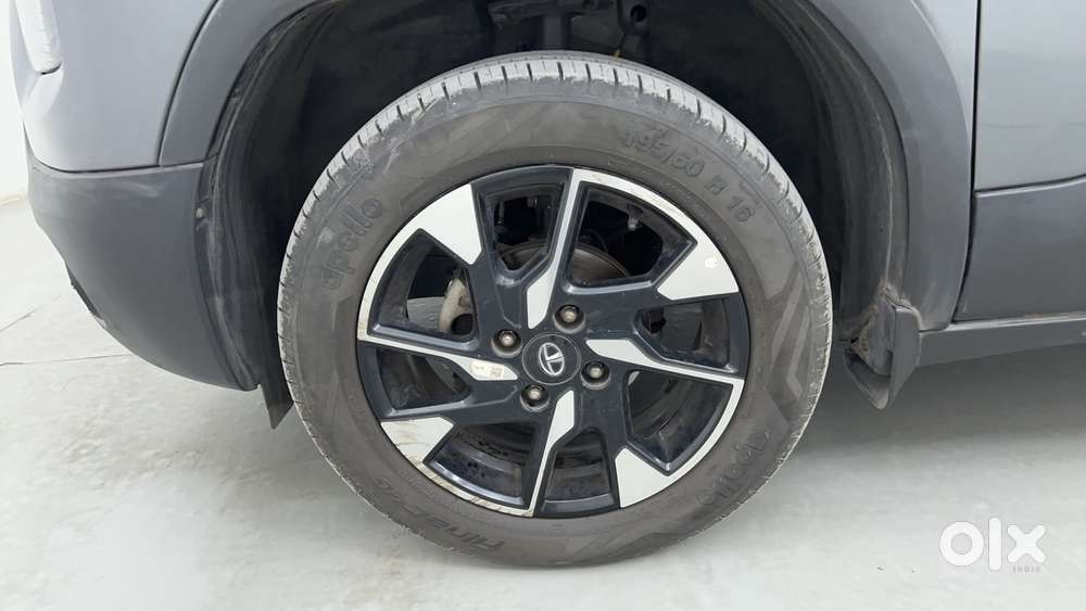 Tata Punch 1.2 Revotron Accomplished Dazzle Pack Amt, 2023, Petrol